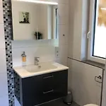 Prázdninový dům N8 Eingezaeuntes In Eckwarderhoerne By Interhome