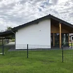N8 Eingezaeuntes In Eckwarderhoerne By Interhome * Grosswurden