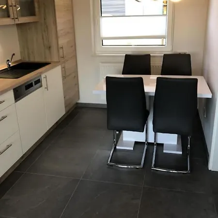N8 Eingezaeuntes In Eckwarderhoerne By Interhome